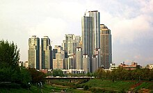 220px-View_of_YangJe-Cheon.jpg#s-220,134