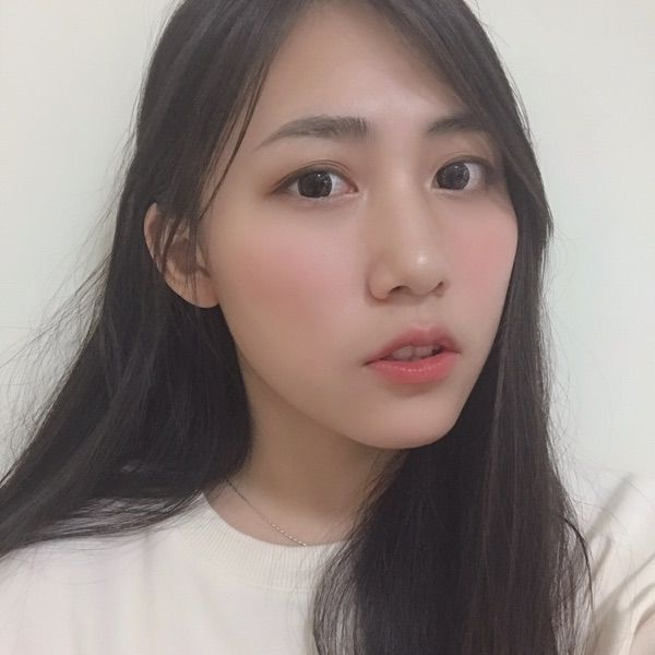 柒柒
